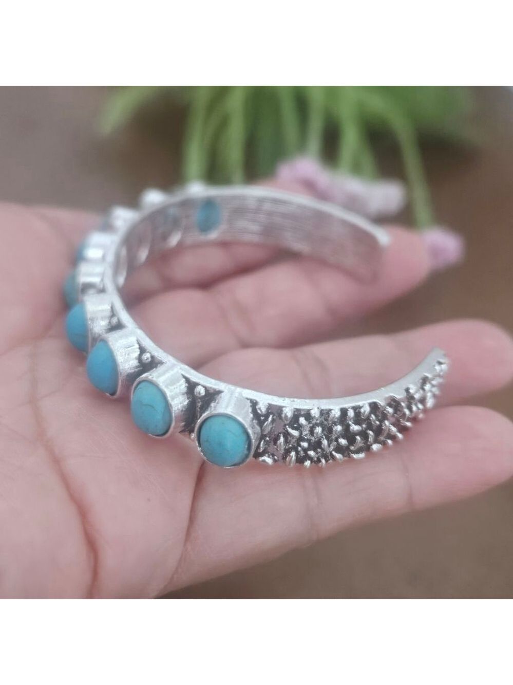 Western Style Boho Fashion Jewelry Women's Bracelet - Picture 4 of 4